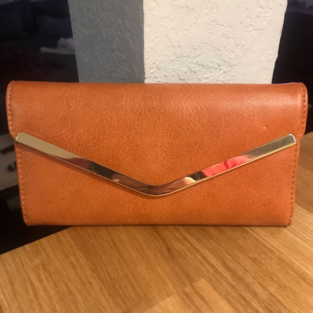 Brown & Gold Wallet (Perfect Condition)